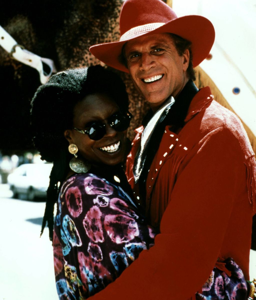 Whoopi Goldberg con Ted Danson, en 'Made in America' (1993)