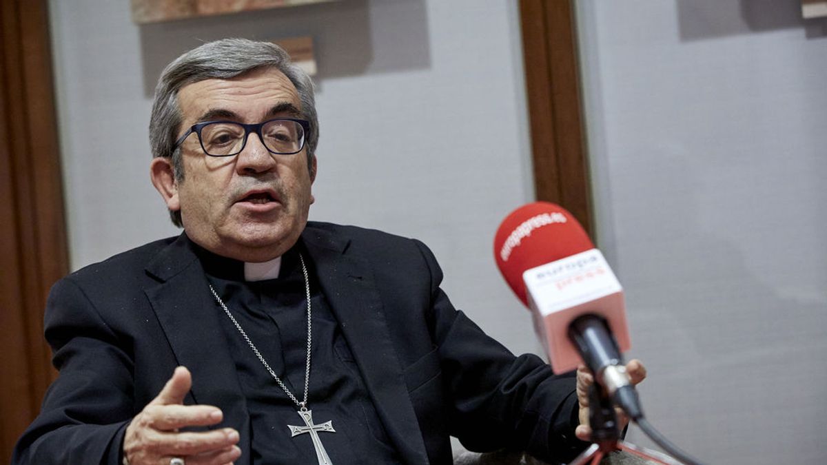 La Iglesia califica la eutanasia de "homicidio" y aconseja rechazarla "explícitamente" en el testamento vital La Iglesia califica la eutanasia de "homicidio" y aconseja rechazarla "explícitamente" en el testamento vital