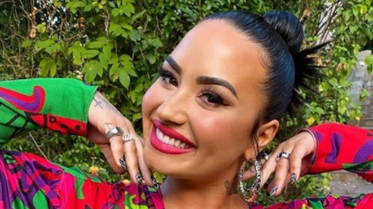 Demi Lovato muestra orgullosa sus estrías: "Así es como se ve la recuperación del trastorno alimentario"