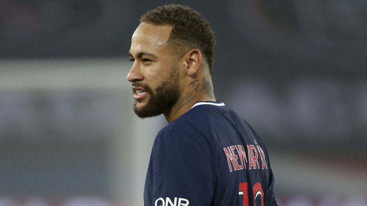 Neymar organiza una fiesta con 500 asistentes en Río de Janeiro Neymar organiza una fiesta con 500 asistentes en Río de Janeiro