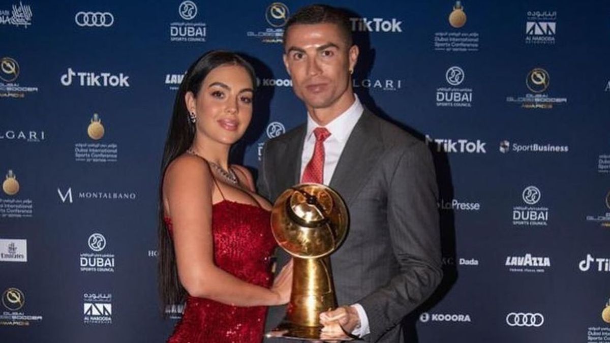 Georgina, protagonista de los Globe Soccer Awards: de su vestido de lentejuelas a la declaración de amor de Cristiano