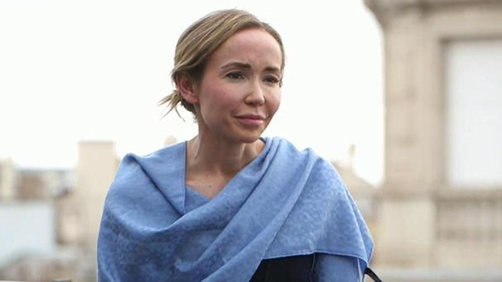 angela-k5kB--620x349@abc