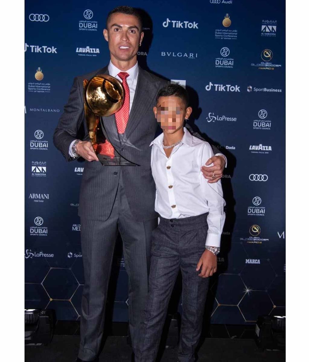 Cristiano Ronaldo estuvo apoyado en todo momento por su hijo