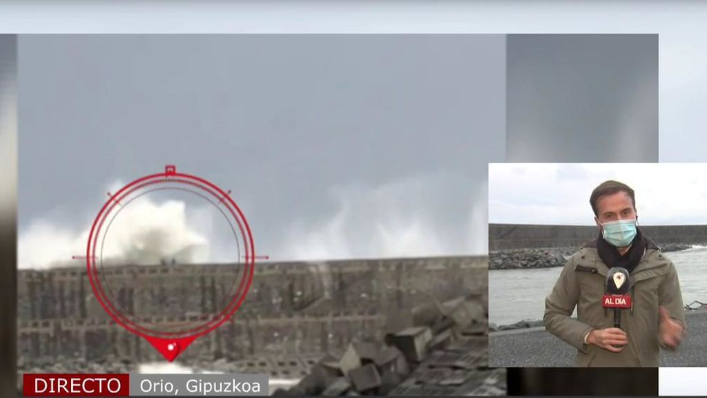 Un joven queda inconsciente tras ser engullido por las olas en Gipuzkoa