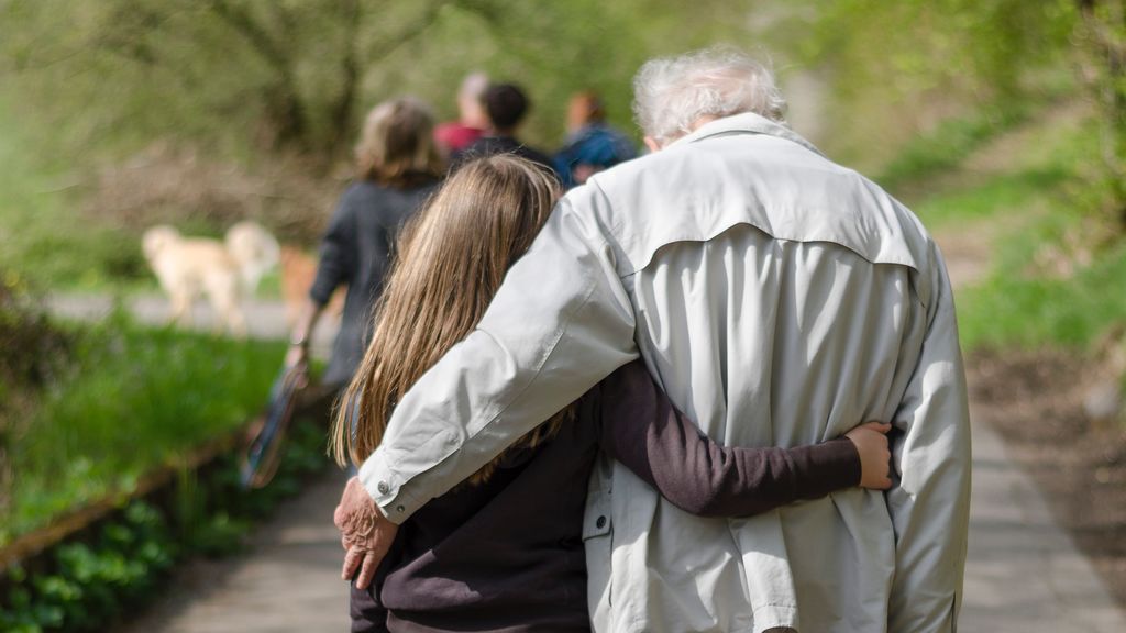 La emotiva carta de despedida de un abuelo a su "nieta de mentira"