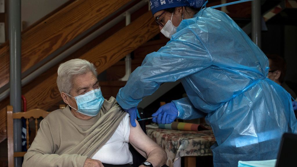 Segunda jornada de vacunación en España