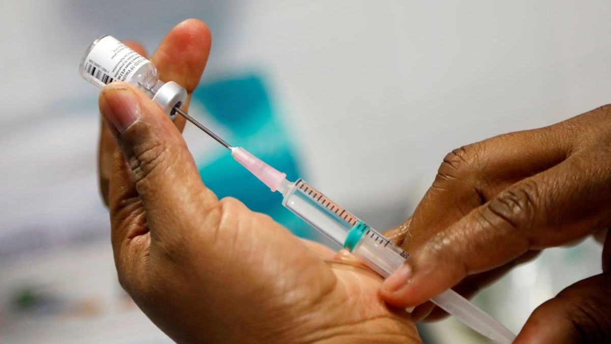 La excepción a la regla: algunos trabajadores sanitarios rechazan la vacuna por falta de información