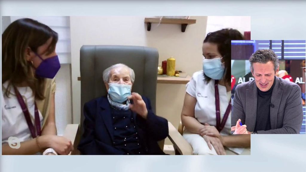 La emocionante entrevista de Joaquín Prat a Pilar, 108 años y recién vacunada