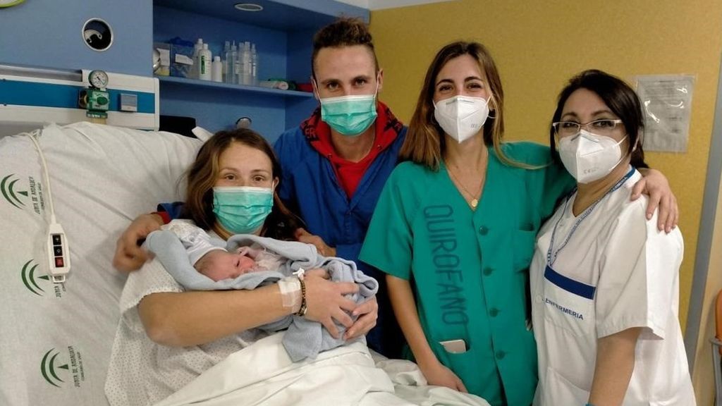 EuropaPress_3500017_chiara_luna_primer_bebe_andaluz_2021_nace_materno_infantil_malaga_0000 EuropaPress_3500017_chiara_luna_primer_bebe_andaluz_2021_nace_materno_infantil_malaga_0000