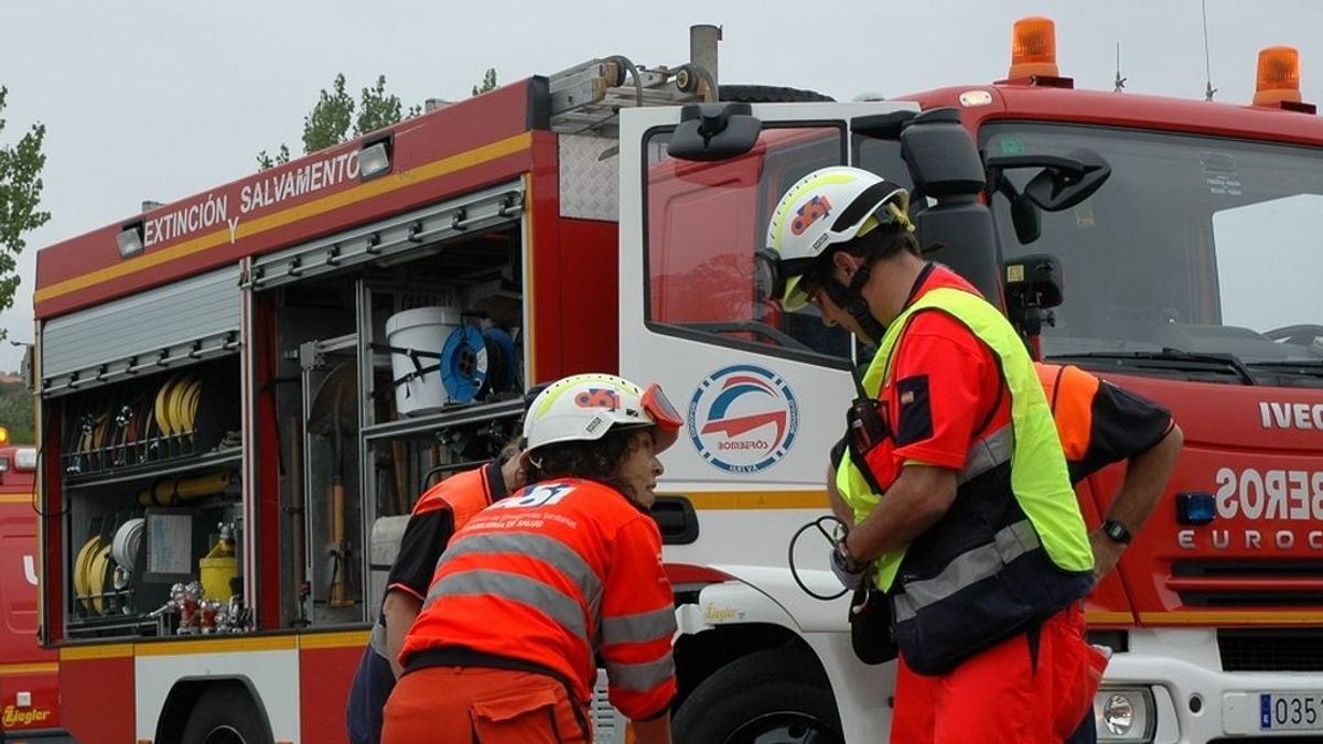 Dos fallecidos y tres heridos en una colisión frontal en una carretera de Málaga Dos fallecidos y tres heridos en una colisión frontal en una carretera de Málaga