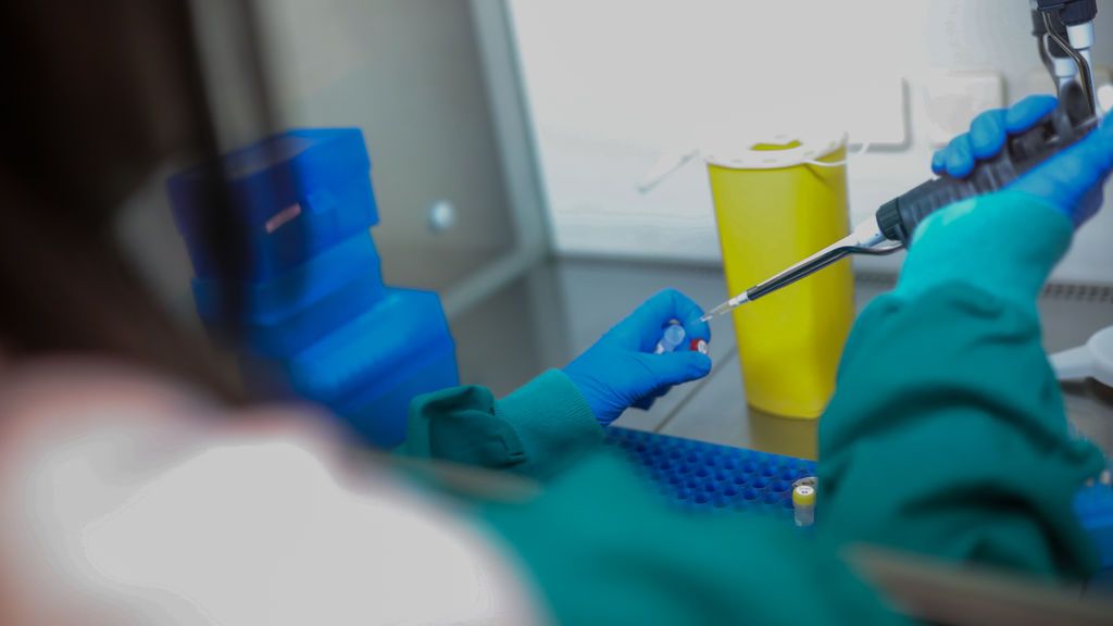 Se investigan dos posibles casos de la nueva variante del covid-19 en Extremadura Se investigan dos posibles casos de la nueva variante del covid-19 en Extremadura