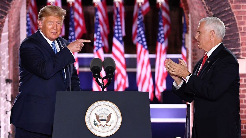La Justicia de EEUU desestima una demanda que pedía dar a Pence poderes para nombrar a Trump nuevo presidente La Justicia de EEUU desestima una demanda que pedía dar a Pence poderes para nombrar a Trump nuevo presidente