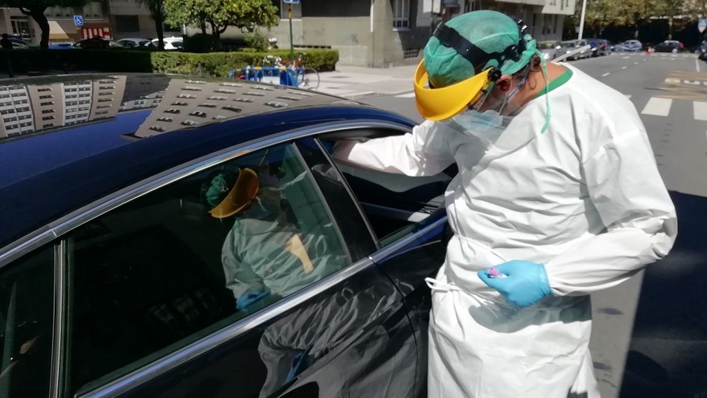 El virus repunta en Galicia y la Xunta deja la celebración de Reyes bajo mínimos: movilidad solo el día 6 El virus repunta en Galicia y la Xunta deja la celebración de Reyes bajo mínimos: movilidad solo el día 6