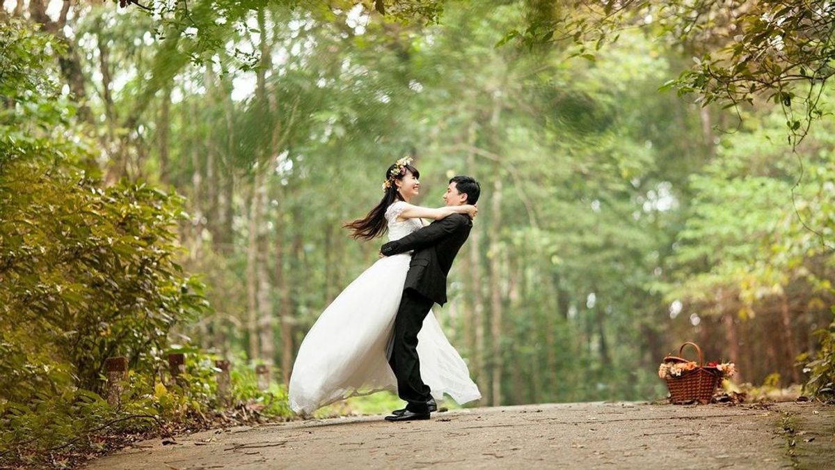 Anulan un matrimonio después de que el hombre no informase a su prometida de que tenía sida