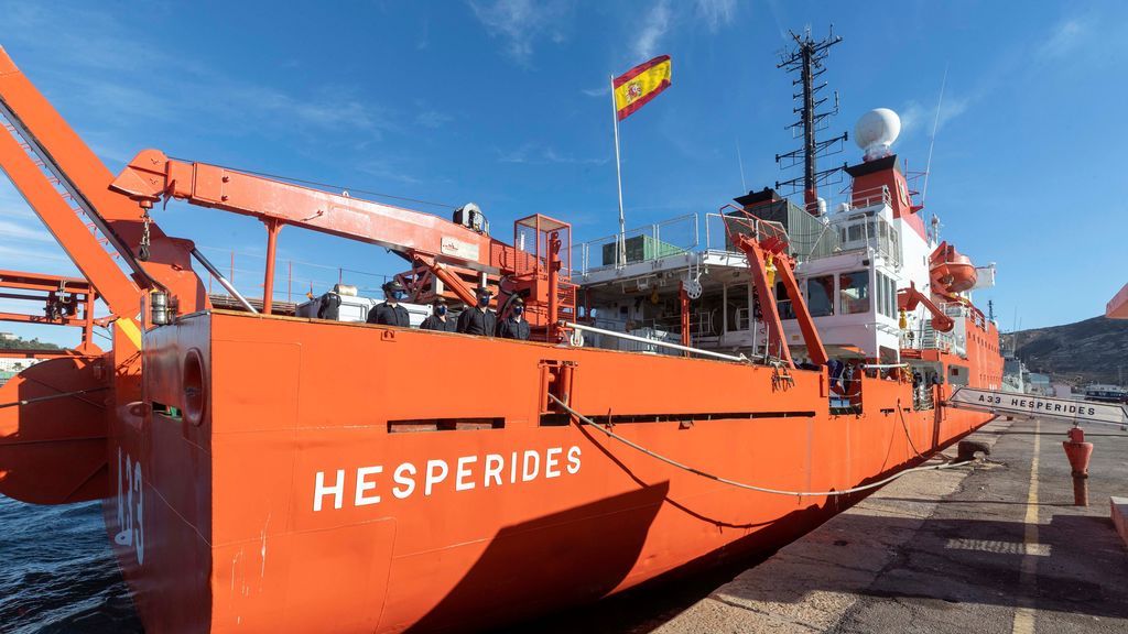 La tripulación del Hespérides, un buque español que se dirigía a la Antártida, en cuarentena por casos de covid