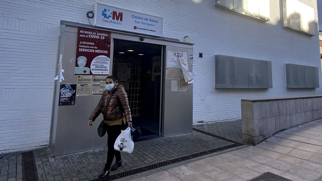 Madrid suma un máximo de 4.479 casos y los hospitalizados rozan los 2.000 Madrid suma un máximo de 4.479 casos y los hospitalizados rozan los 2.000