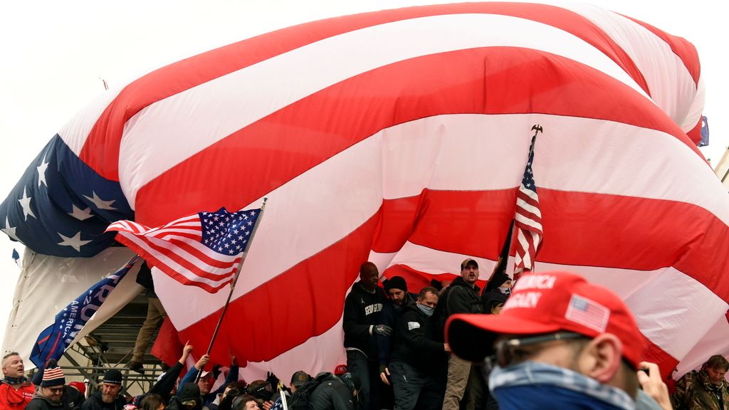 El asalto al Capitolio de EEUU, en IMÁGENES