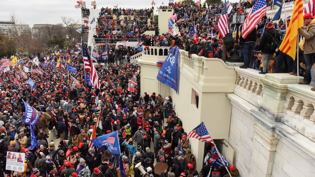 El asalto al Capitolio de EEUU, en IMÁGENES