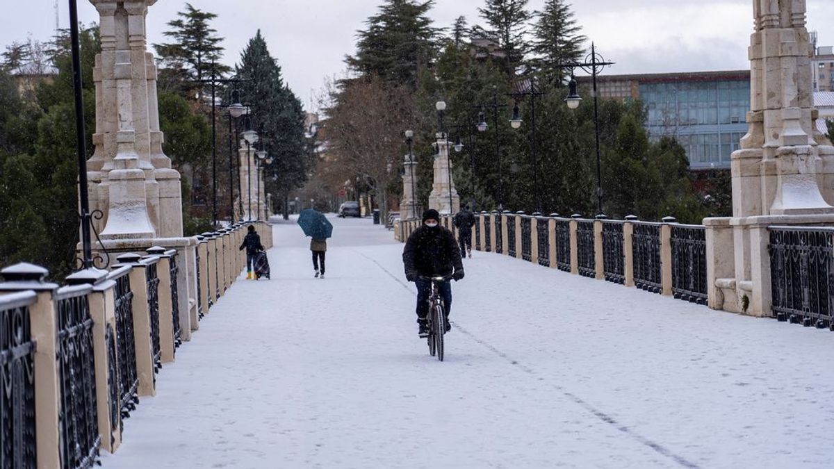España amanece el Día de Reyes con alerta de frío o nieve excepto Canarias España amanece el Día de Reyes con alerta de frío o nieve excepto Canarias