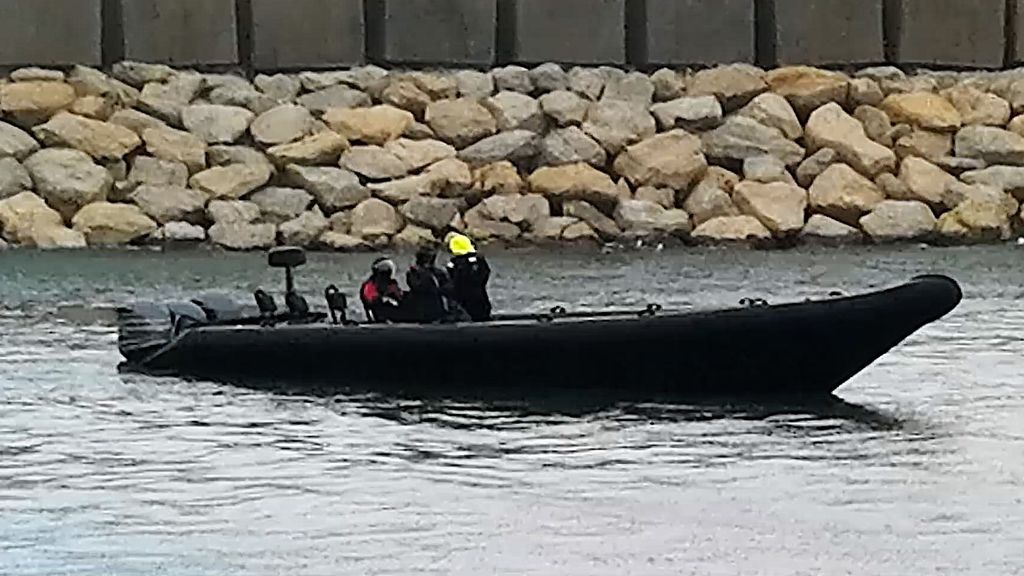 Una narcolancha resguardada esta mañana en el puerto de la Atunara