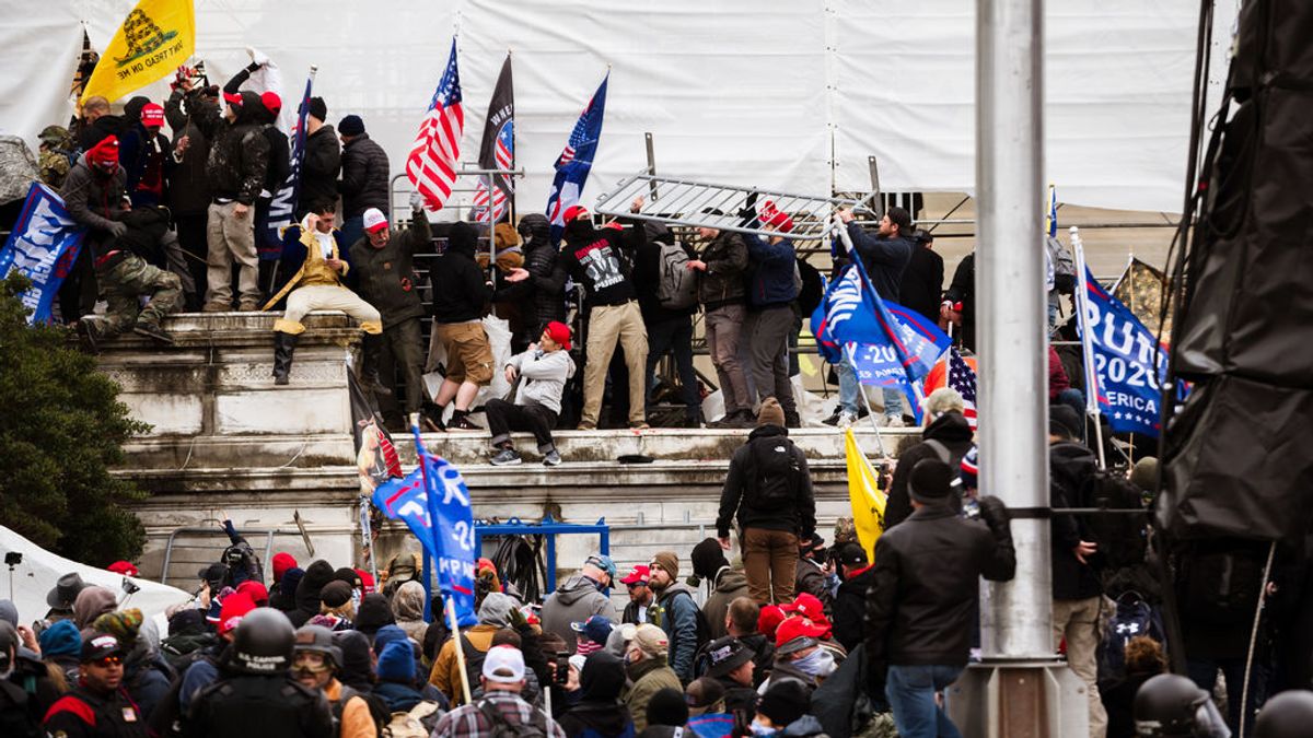 "Una vergüenza" o es "horrible": las condenas de los líderes mundiales al asalto del Capitolio instigado por Trump "Una vergüenza" o es "horrible": las condenas de los líderes mundiales al asalto del Capitolio instigado por Trump