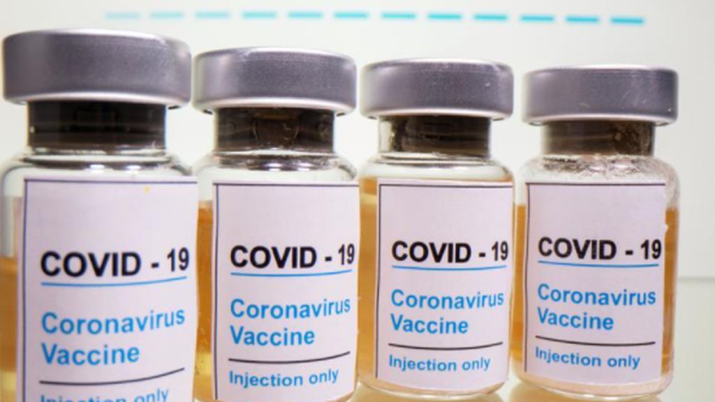 España recibirá 600.000 dosis de la vacuna de Moderna en seis semanas