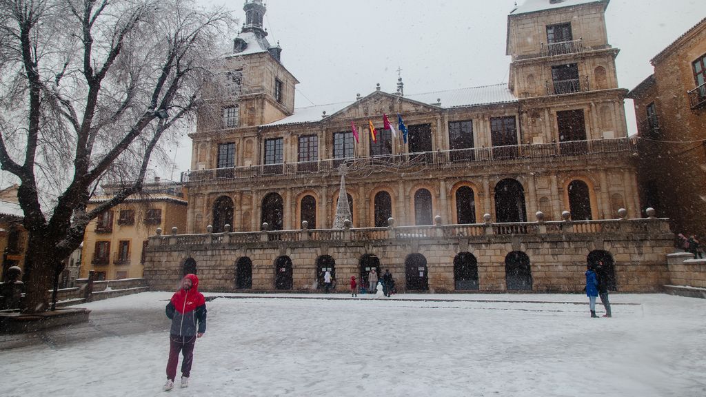 Albacete, Cuenca y Toledo suben a nivel rojo este viernes por nevadas que podrían acumular 20 centímetros Albacete, Cuenca y Toledo suben a nivel rojo este viernes por nevadas que podrían acumular 20 centímetros