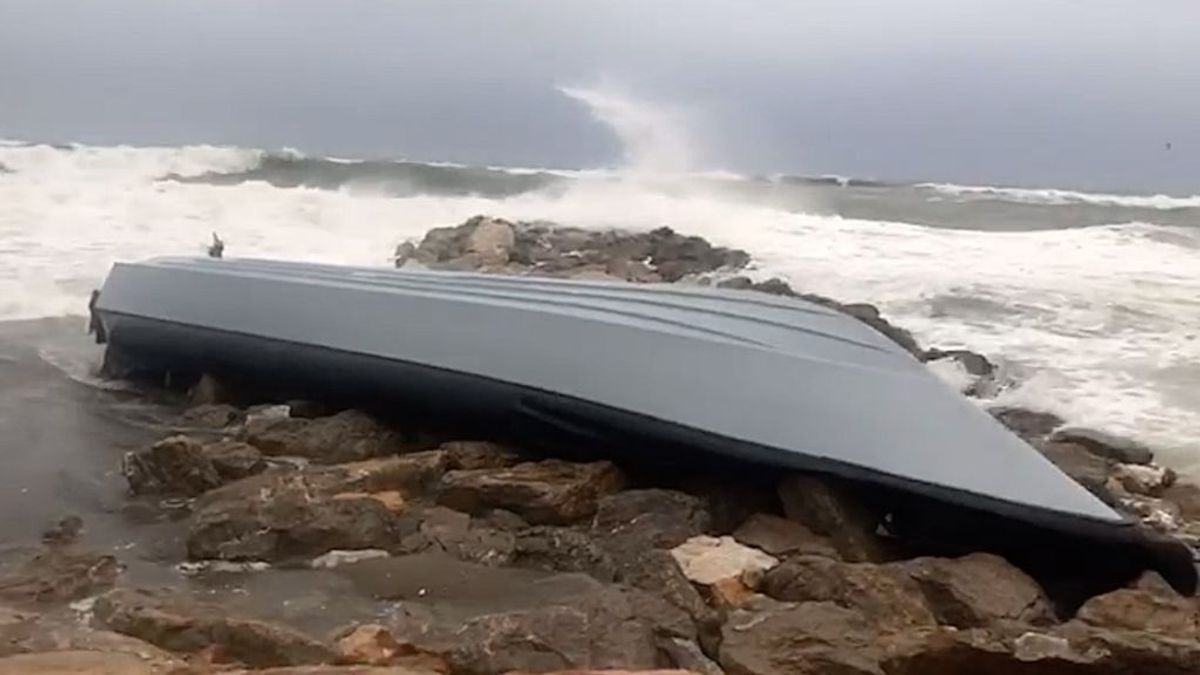 Narcotemporal: Filomena arroja a la costas del Estrecho tres narcolanchas que no han podido capear el temporal