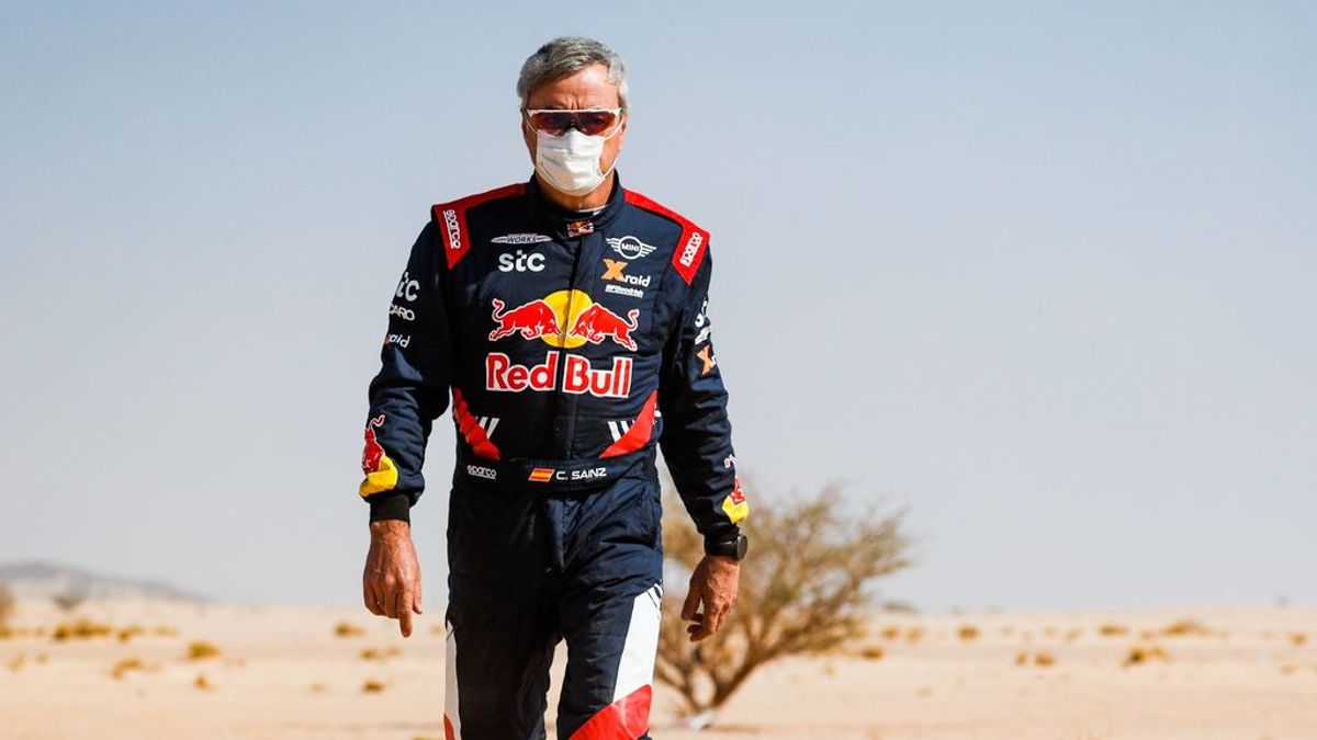 Carlos Sainz carga duramente contra la organización del Dakar: "Nunca en mi vida me había perdido dos días"