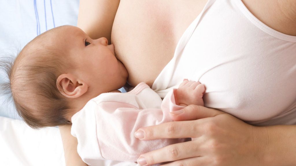 El pecho se verá especialmente afectado si la mujer se ha decantado por la lactancia materna.