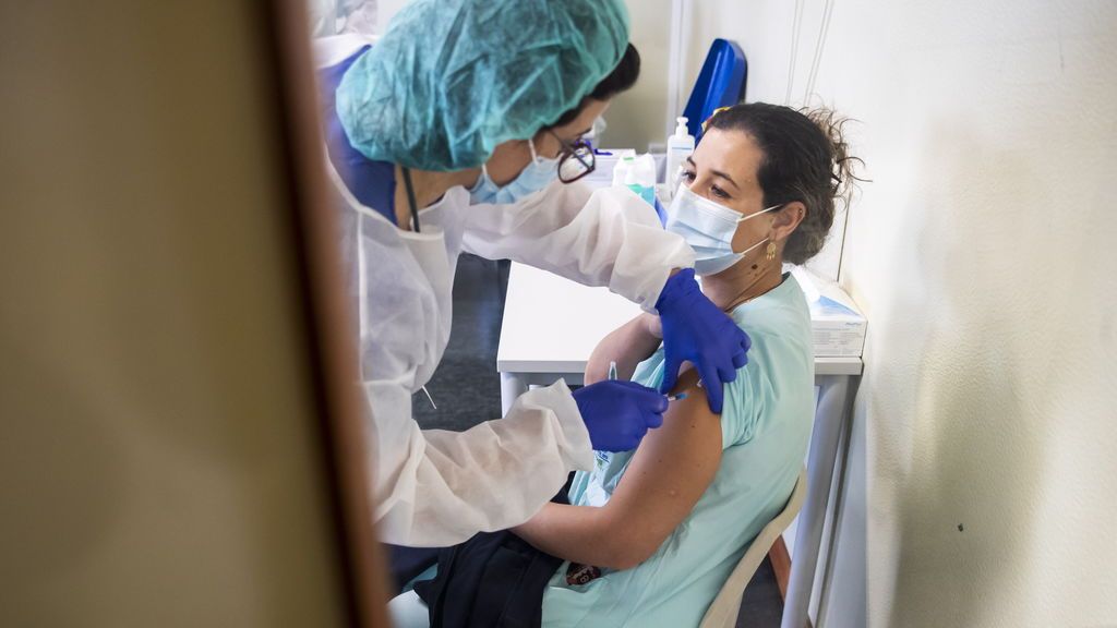 Portugal estudia nuevas restricciones tras rondar los 10.000 contagios de coronavirus por segundo día Portugal estudia nuevas restricciones tras rondar los 10.000 contagios de coronavirus por segundo día