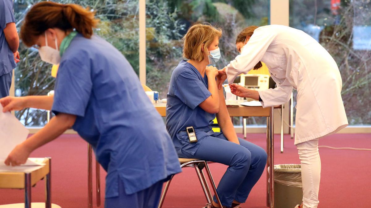 Alemania roza los 1.200 muertos al día, su peor registro de fallecidos diarios por coronavirus Alemania roza los 1.200 muertos al día, su peor registro de fallecidos diarios por coronavirus
