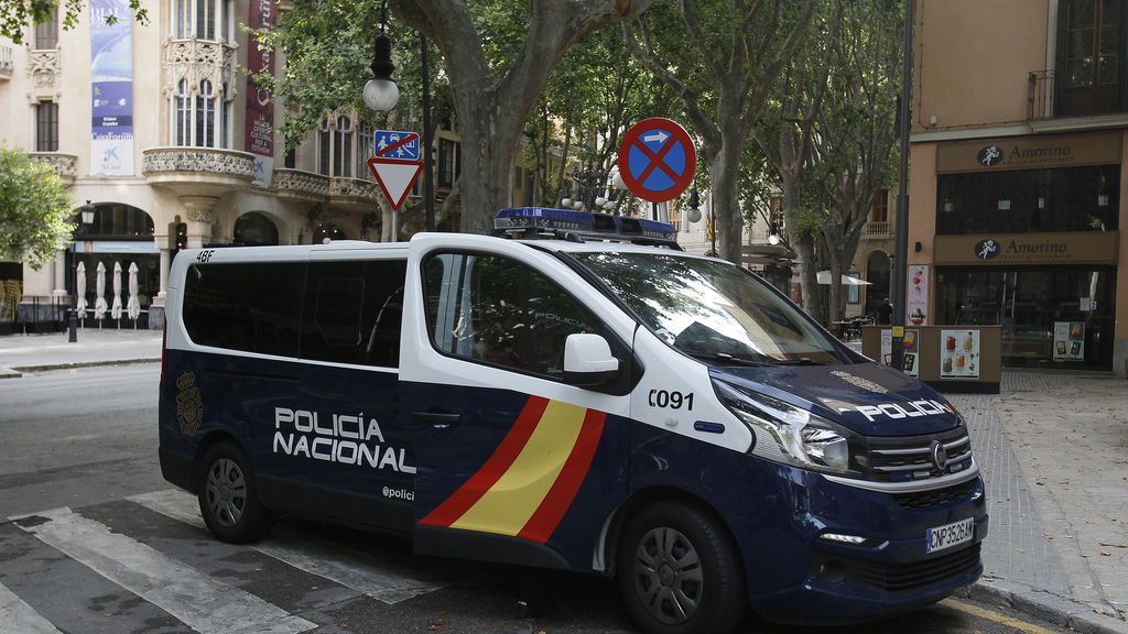 Un hombre de Mallorca violó durante dos décadas a sus propias sobrinas y lo grabó todo en vídeo Un hombre de Mallorca violó durante dos décadas a sus propias sobrinas y lo grabó todo en vídeo