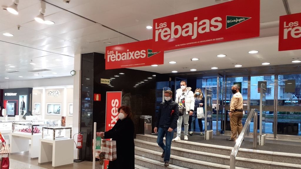 El Corte Inglés adelanta el cierre a las 20.00 por el temporal en Madrid, Albacete y Guadalajara El Corte Inglés adelanta el cierre a las 20.00 por el temporal en Madrid, Albacete y Guadalajara
