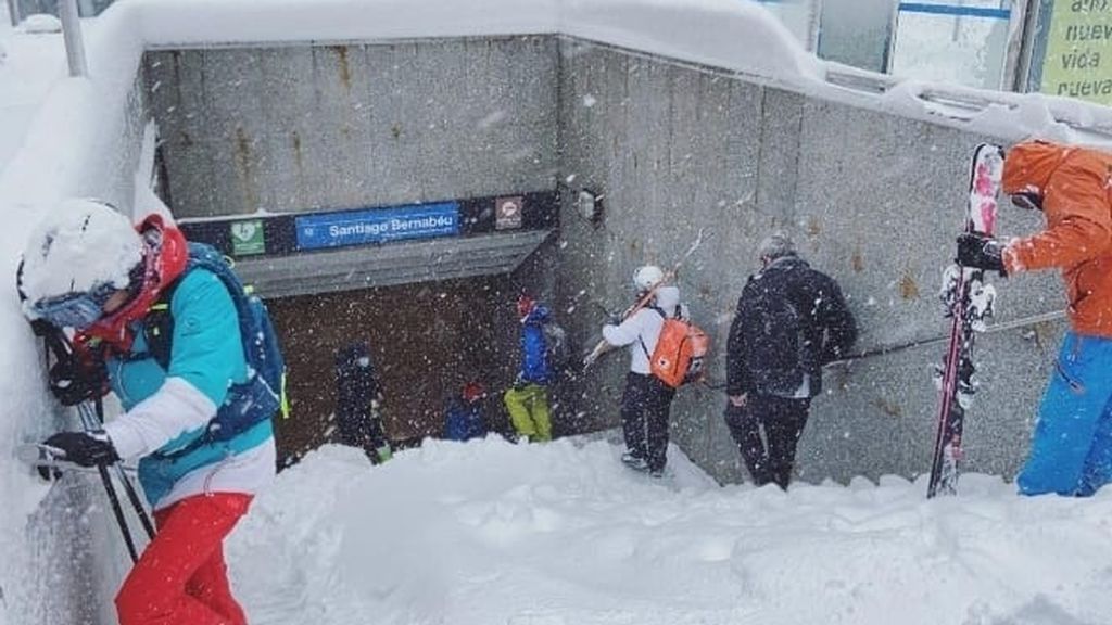 Madrid se convierte en una pista de nieve