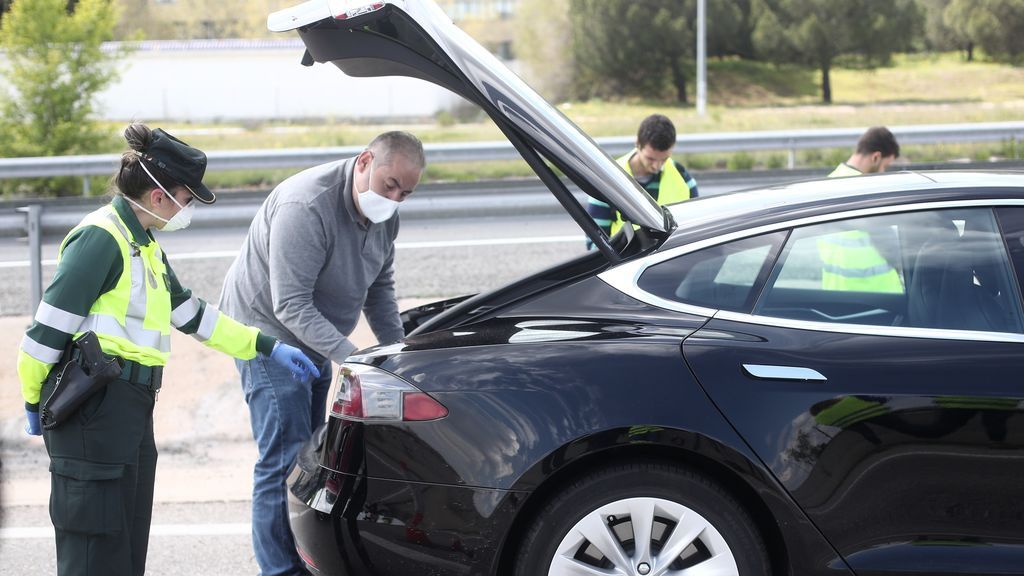 Ojo con llevar el cinturón del coche puesto de cualquier manera: nuevas multas de la DGT