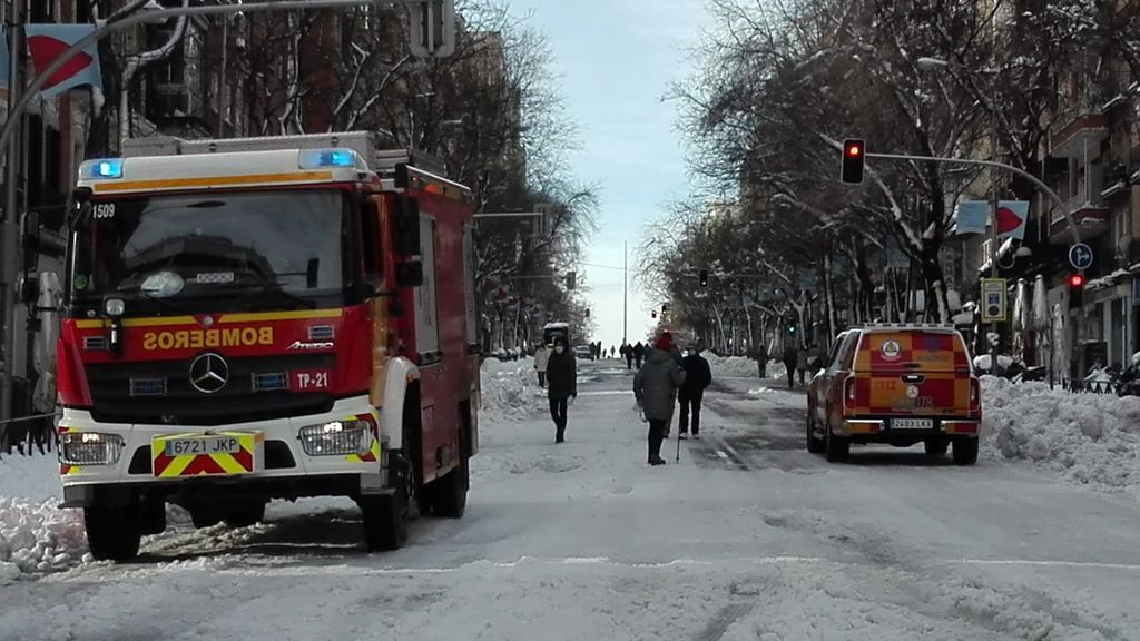 La mitad de las intervenciones del Samur en Madrid son por caídas con el hielo La mitad de las intervenciones del Samur en Madrid son por caídas con el hielo