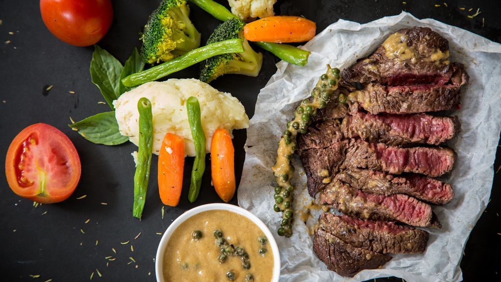Cómo evitar que la carne suelte agua al cocinar en la sartén Cómo evitar que la carne suelte agua al cocinar en la sartén