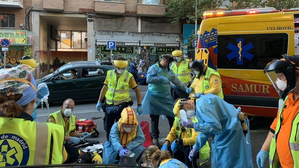 La policía investiga si la nieve pudo provocar la muerte de una mujer tras caer al vacío La policía investiga si la nieve pudo provocar la muerte de una mujer tras caer al vacío