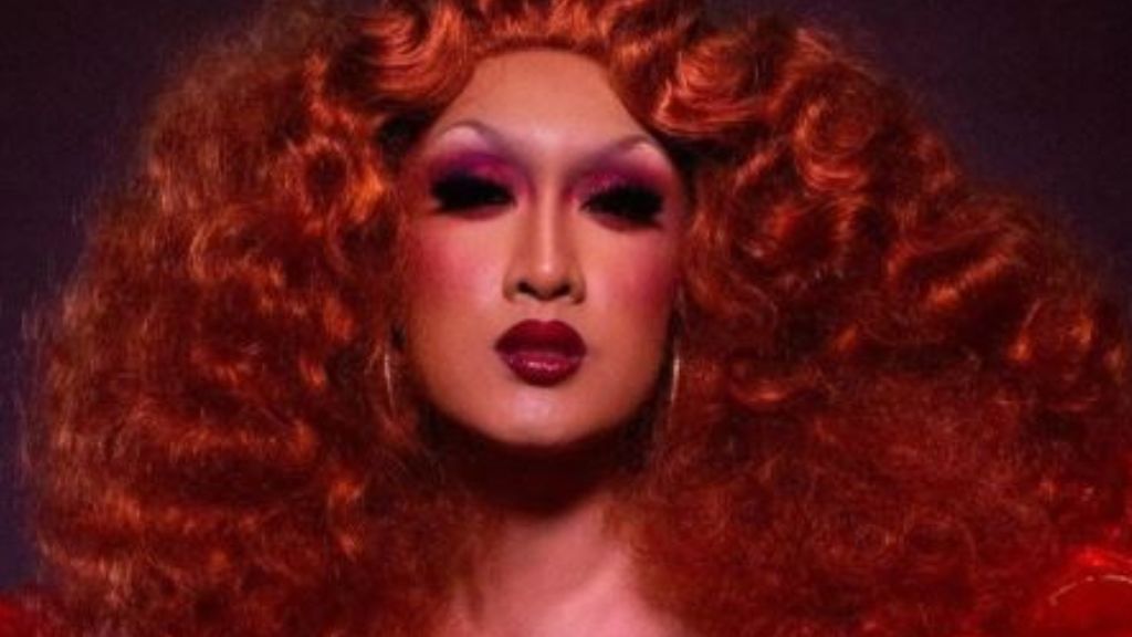 Kyne es una drag queen que tiene el título en TikTok de la mejor profesora de matemáticas