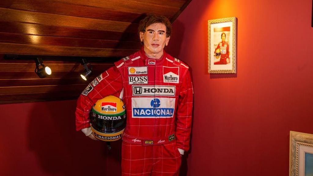Escultura del piloto Ayrton Senna