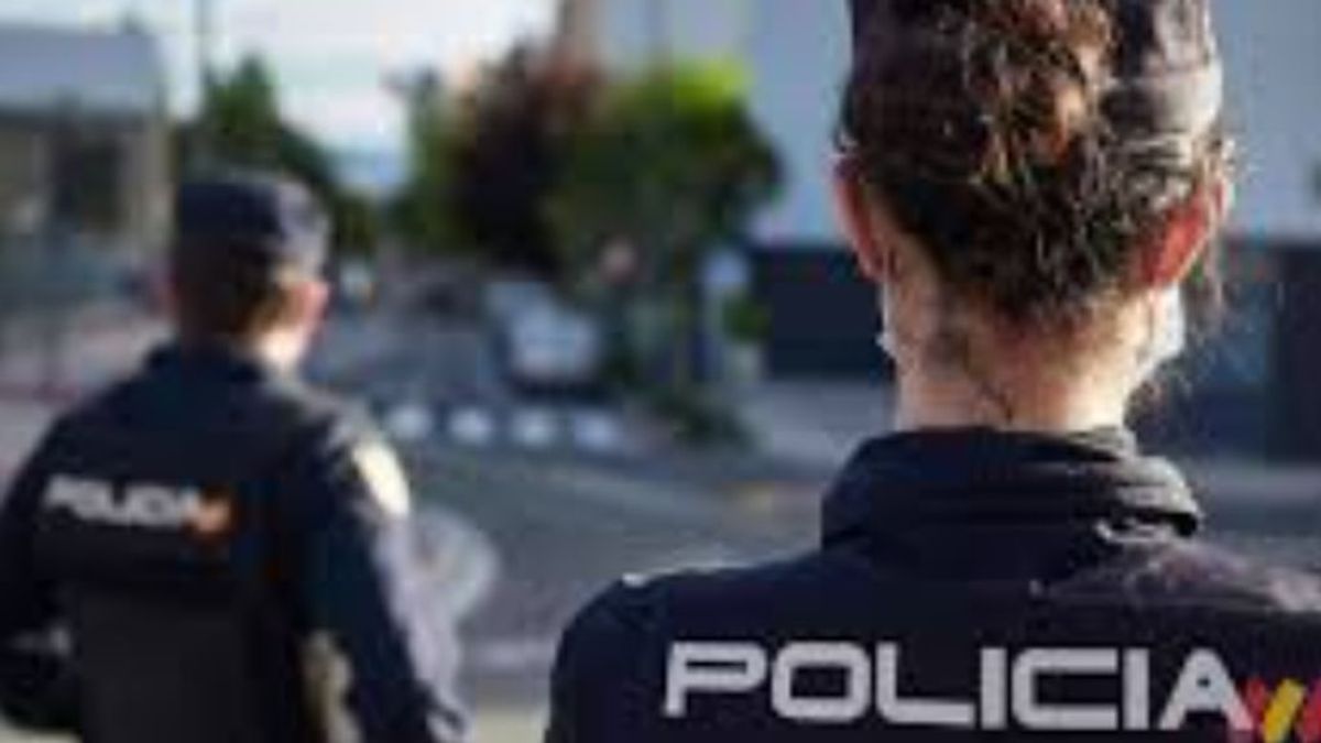 La policía libera en Málaga a una pareja secuestrada en su piso por un prestamista al que debían 100.000 euros