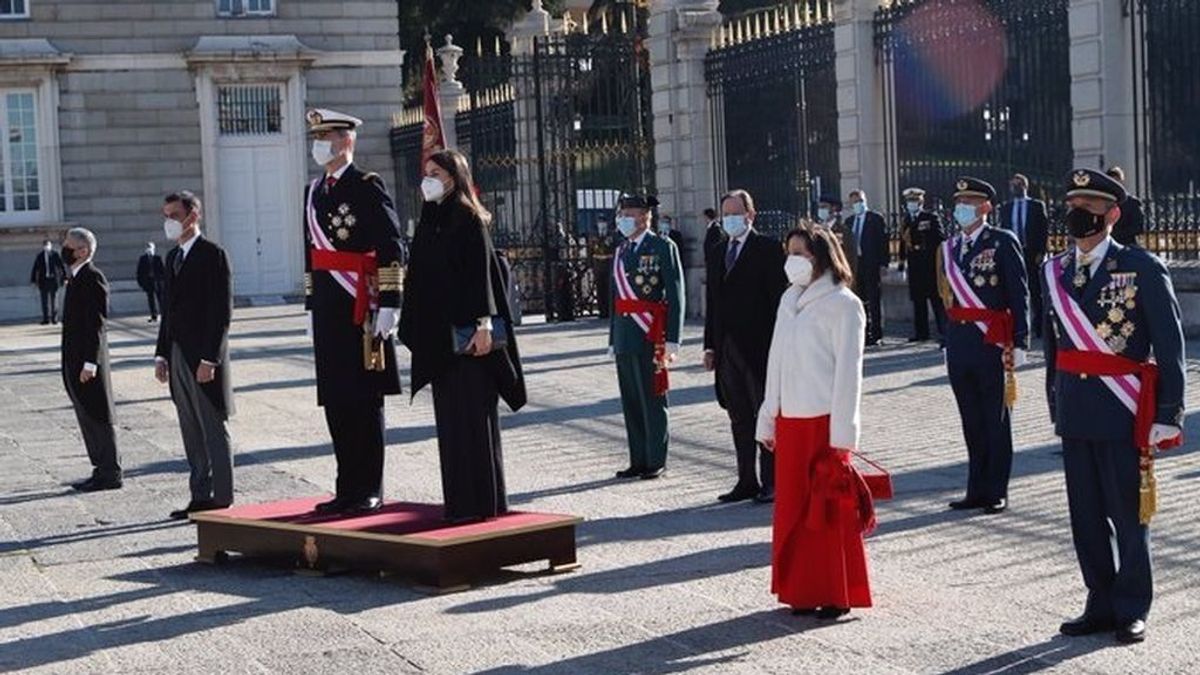 El Gobierno cree que "no es procedente" que el Congreso investigue al rey emérito El Gobierno cree que "no es procedente" que el Congreso investigue al rey emérito