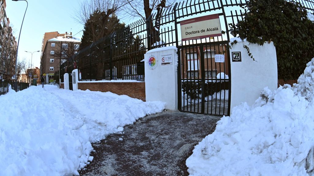 240 colegios en Madrid tendrán problemas para volver a clase el lunes 240 colegios en Madrid tendrán problemas para volver a clase el lunes