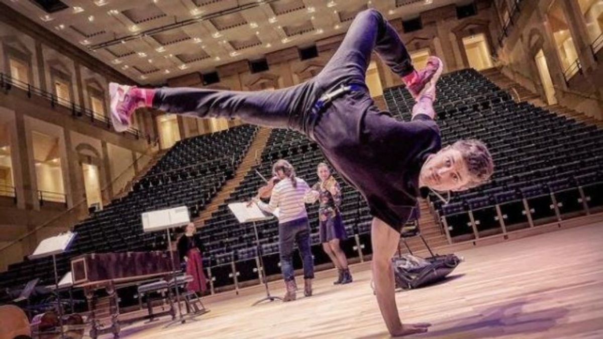Jakub Józef Orliński, el cantante de ópera de 30 años que domina el break dance y que lo peta en Instagram Jakub Józef Orliński, el cantante de ópera de 30 años que domina el break dance y que lo peta en Instagram