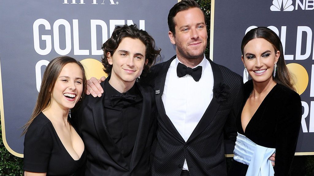 Armie Hammer, con el reparto de 'Call me by your name' en los Globos de Oro (2018)