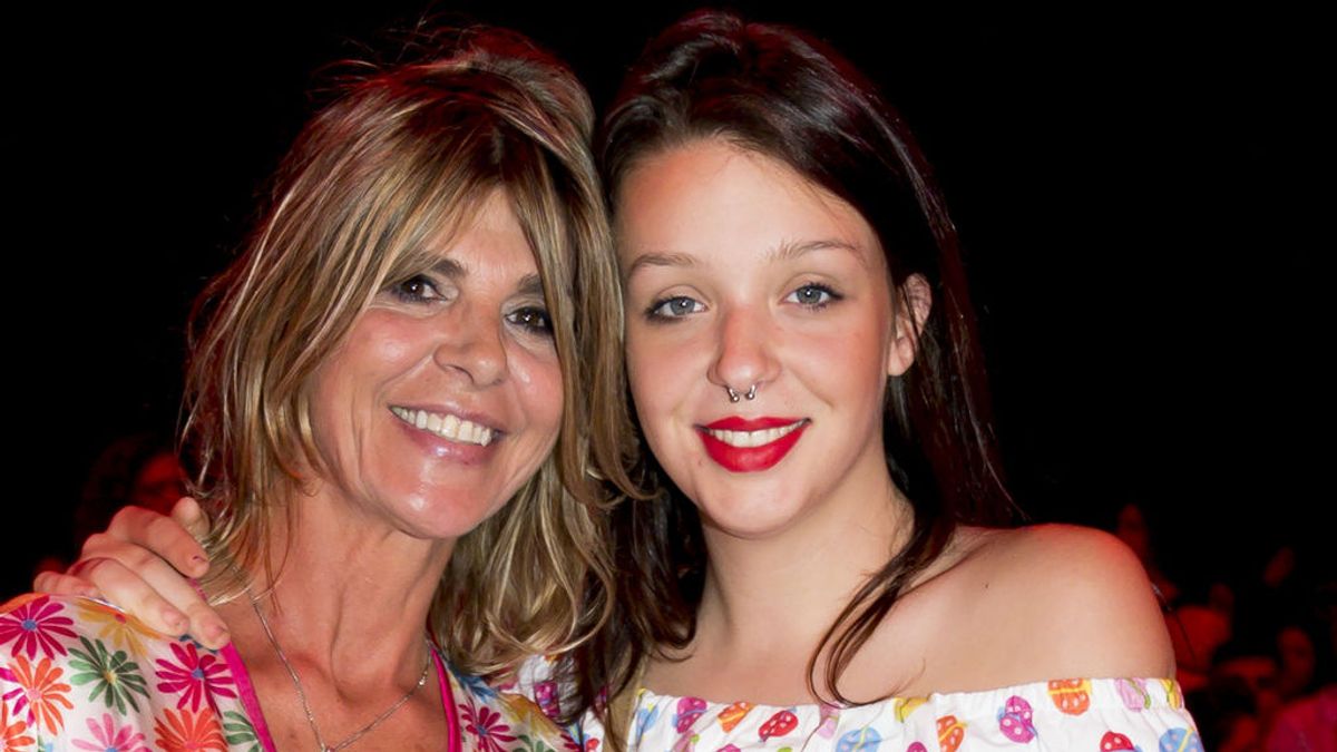Arancha de Benito con su hija Zayra:, en una imagen de archivo Arancha de Benito con su hija Zayra:, en una imagen de archivo
