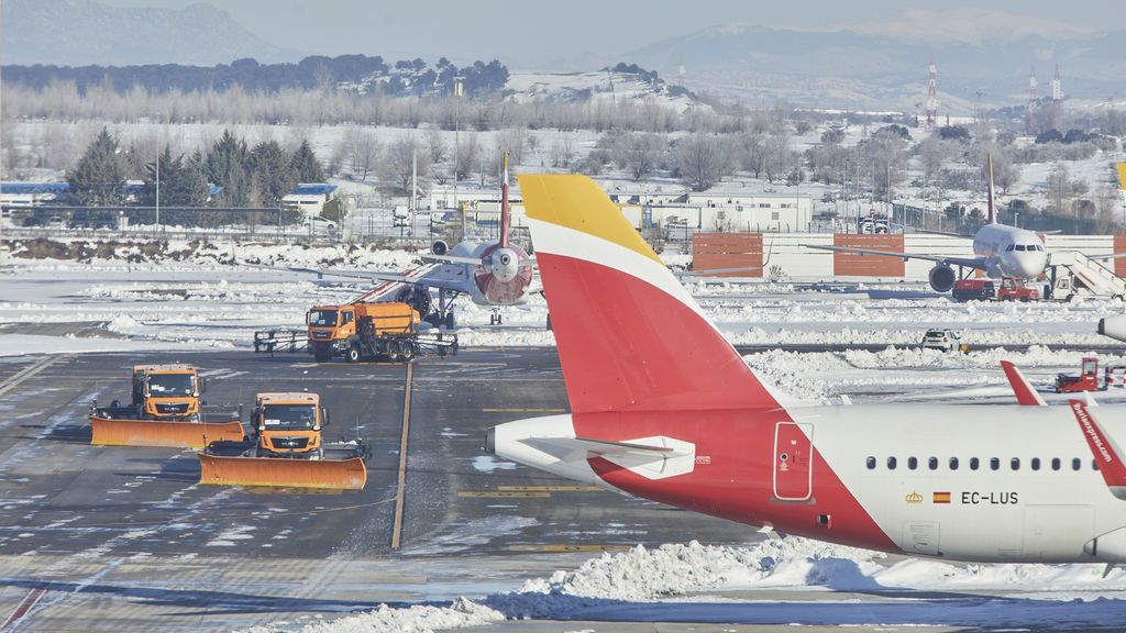 Barajas no operará llegadas con normalidad hasta las 23 horas de este viernes Barajas no operará llegadas con normalidad hasta las 23 horas de este viernes