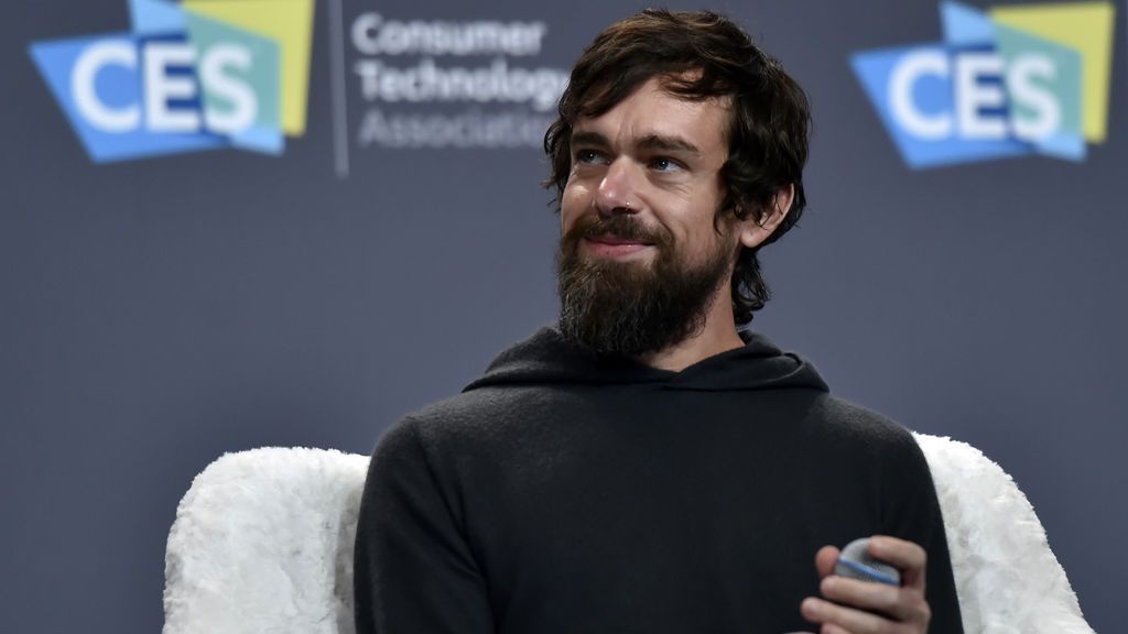 El jefe de Twitter dice en una filtración que tomarán acciones "mucho más grandes" que el cierre de la cuenta de Trump El jefe de Twitter dice en una filtración que tomarán acciones "mucho más grandes" que el cierre de la cuenta de Trump