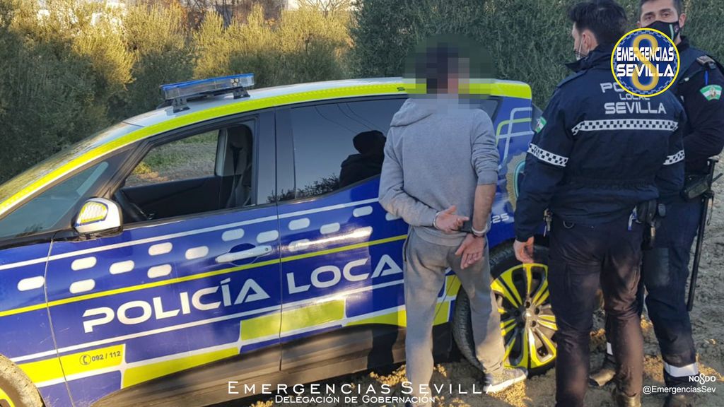 Detenido tras 50 km de persecución por disparar contra su ex pareja Detenido tras 50 km de persecución por disparar contra su ex pareja